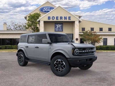 2026 Ford Bronco Outer Banks®