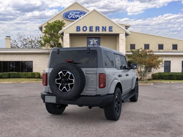 2026 Ford Bronco Outer Banks®