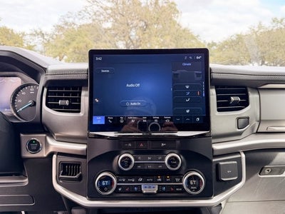 2024 Ford Expedition Max XLT