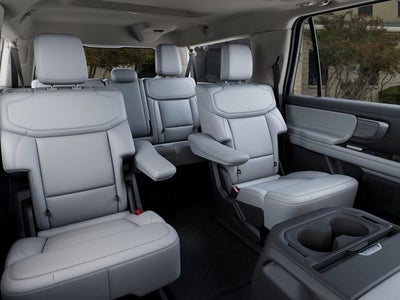 2027 Ford Expedition Max MAX Platinum