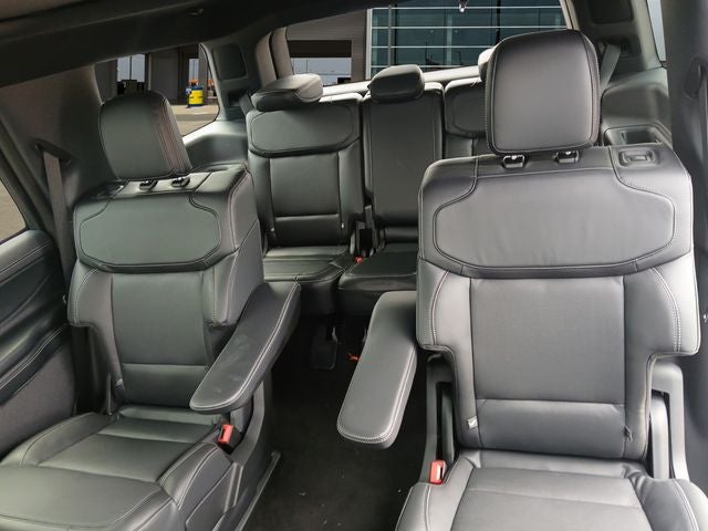 2025 Ford Expedition Platinum®