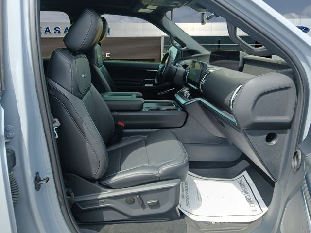 2025 Ford Expedition Platinum®