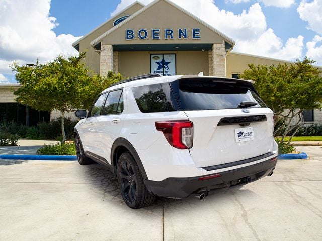 2024 Ford Explorer ST-Line