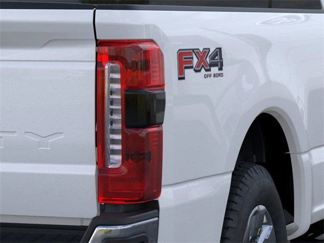 2026 Ford F-350SD F-350® Lariat®