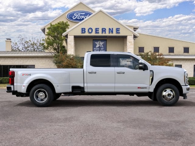 2027 Ford F-350SD F-350® Platinum®