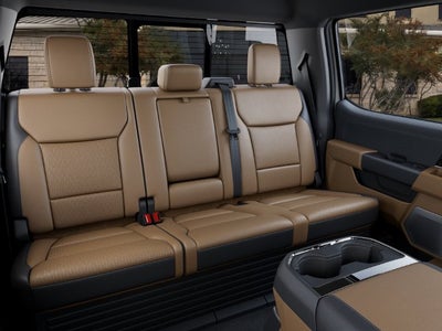 2027 Ford F-350SD F-350® Lariat®