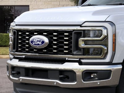 2027 Ford F-350SD F-350® Lariat®