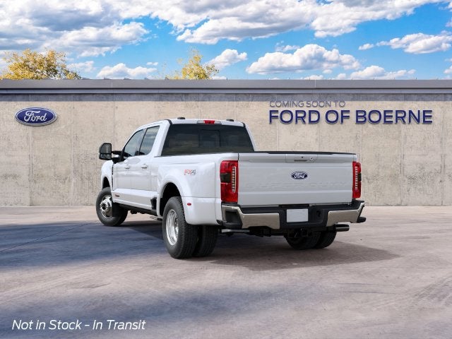 2027 Ford F-350SD F-350® Lariat®