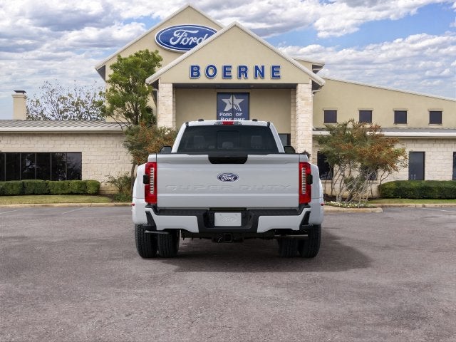 2027 Ford F-350SD F-350® XL
