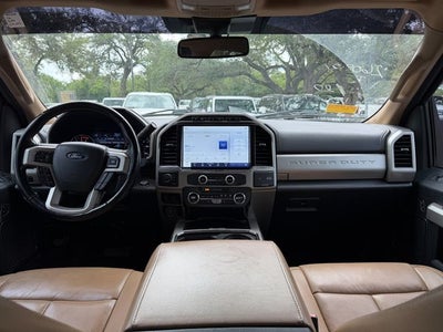 2022 Ford F-350SD Lariat Super Duty