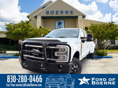 2025 Ford F-350SD Lariat Super Duty