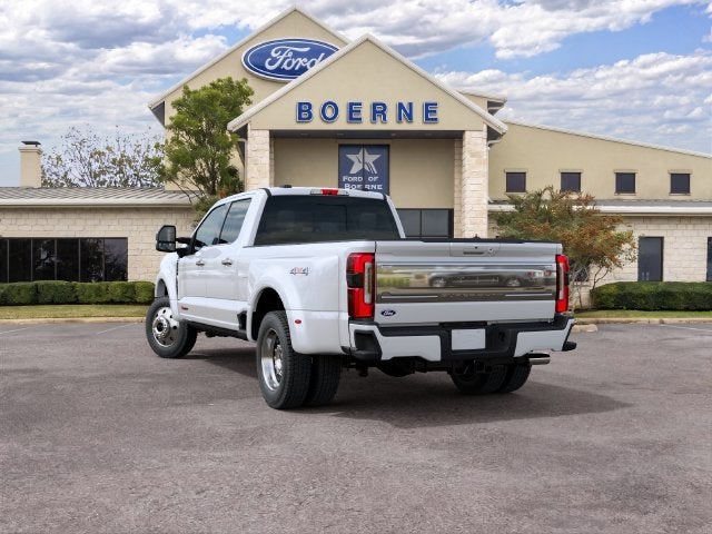 2027 Ford F-450SD F-450® Platinum®