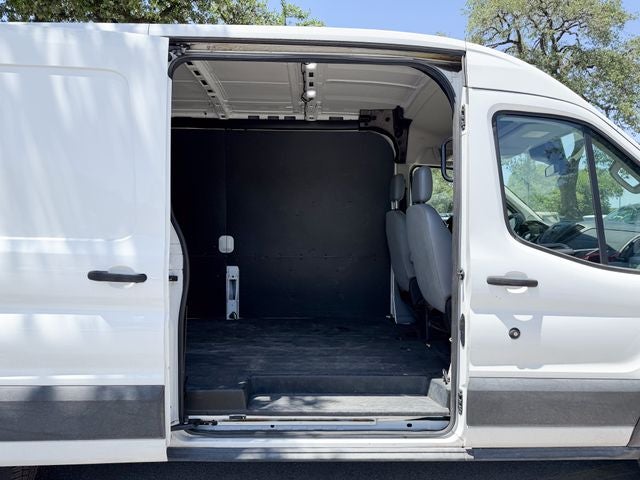 2019 Ford Transit-250 148 WB Medium Roof Cargo