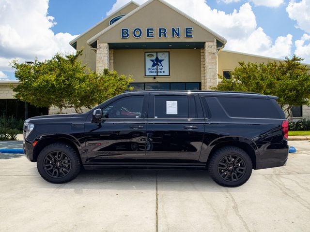 2023 GMC Yukon XL AT4
