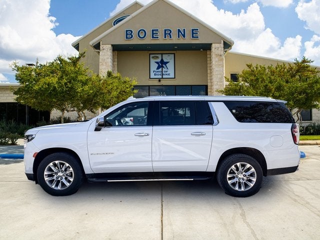 2023 Chevrolet Suburban Premier