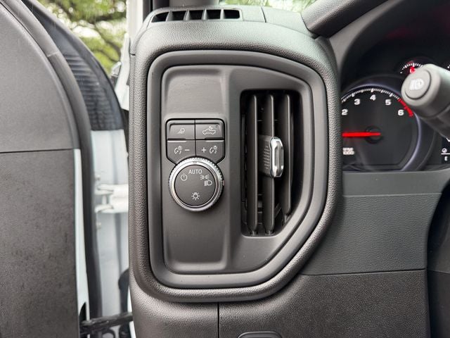 2024 GMC Sierra 2500HD Pro