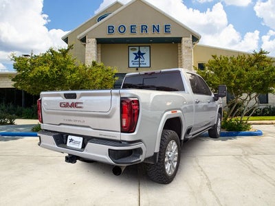 2022 GMC Sierra 2500HD Denali