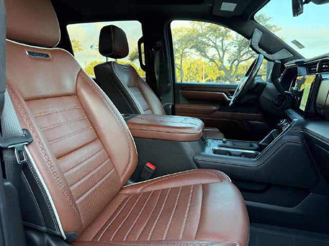 2024 GMC Sierra 3500HD Denali Ultimate