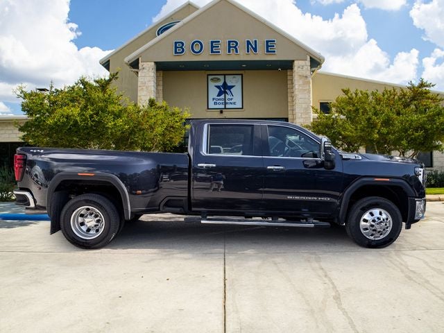 2025 GMC Sierra 3500HD SLT