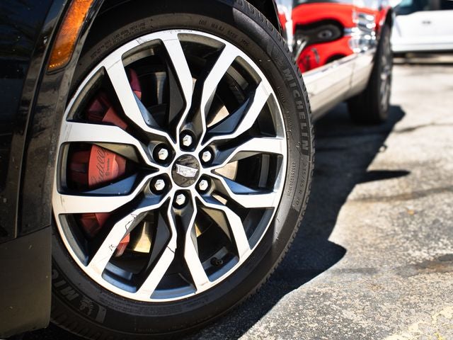 2023 Cadillac XT5 Sport