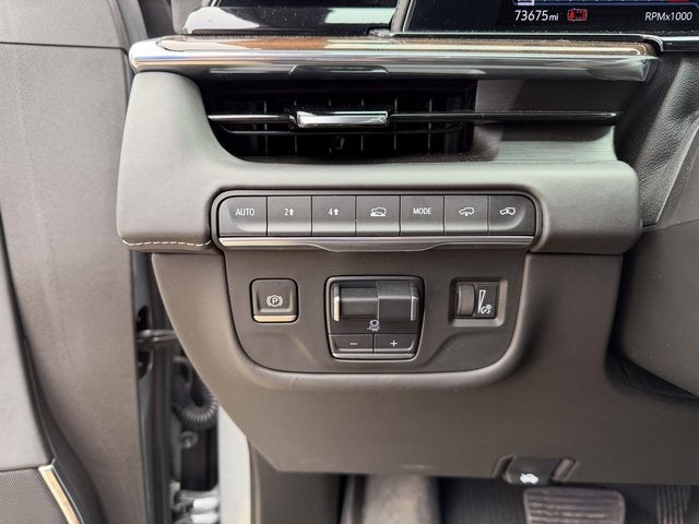 2024 Cadillac Escalade Sport Platinum