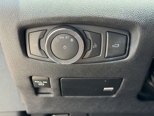 2019 Lincoln Continental Select