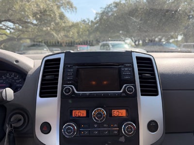 2017 Nissan Frontier SV