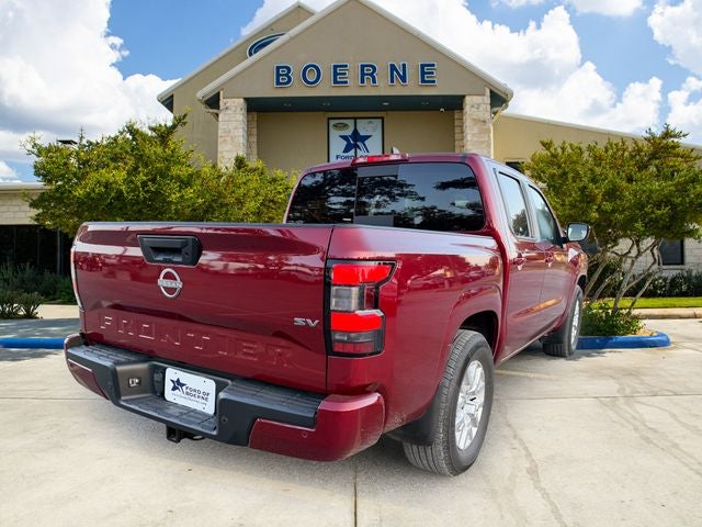 2024 Nissan Frontier SV