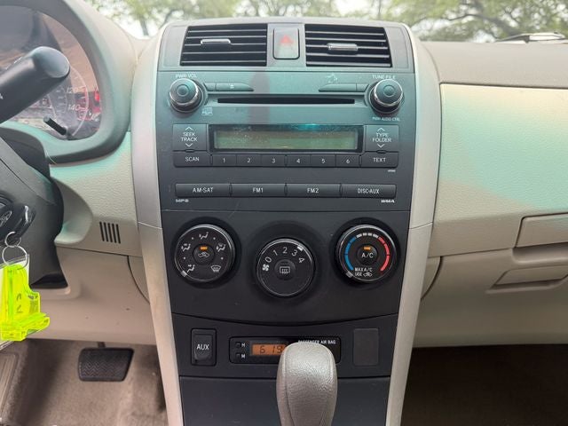 2010 Toyota Corolla LE