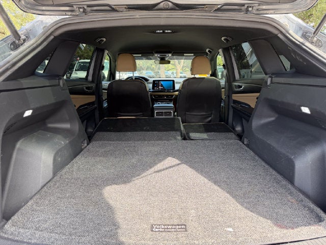 2024 Volkswagen Atlas Cross Sport 2.0T SE