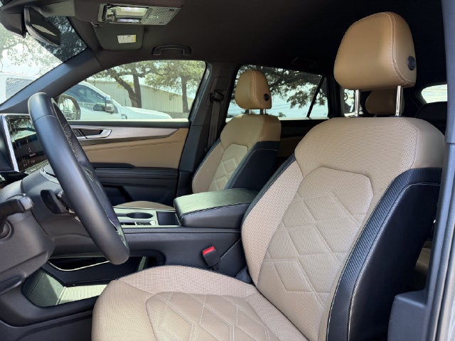 2024 Volkswagen Atlas Cross Sport 2.0T SE