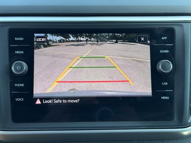2021 Volkswagen Atlas Cross Sport 3.6L V6 SE w/Technology R-Line
