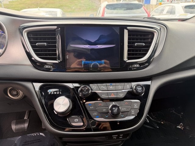 2020 Chrysler Pacifica Launch Edition