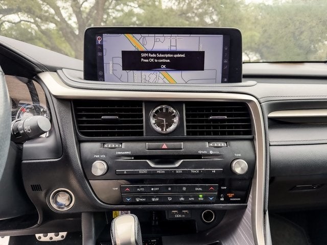 2022 Lexus RX F SPORT Handling