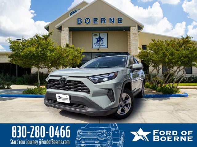 2022 Toyota RAV4 XLE