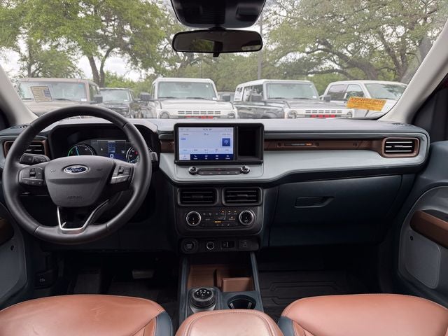 2023 Ford Maverick Lariat