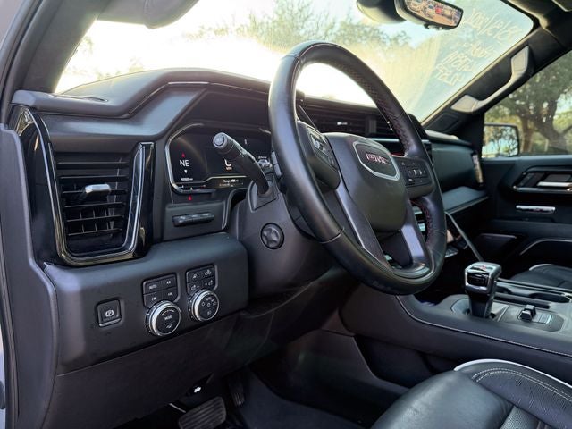 2025 GMC Sierra 1500 AT4X