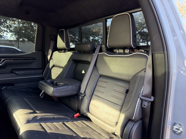 2025 GMC Sierra 1500 AT4X