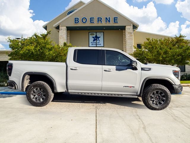 2025 GMC Sierra 1500 AT4X