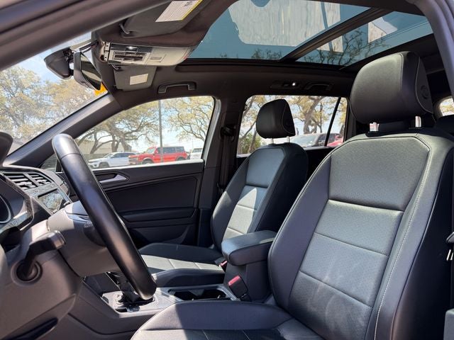 2021 Volkswagen Tiguan 2.0T SE R-Line Black