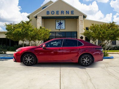 2024 Toyota Camry SE