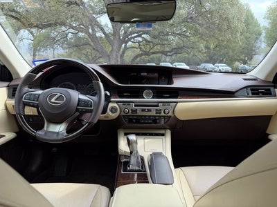 2017 Lexus ES Base