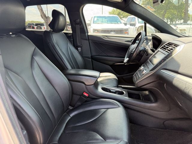 2015 Lincoln MKC Base