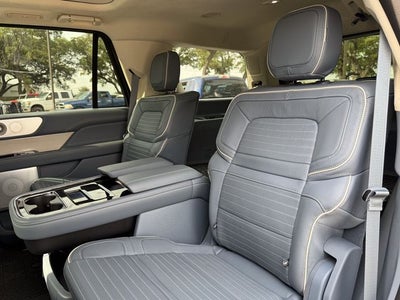2024 Lincoln Navigator Black Label