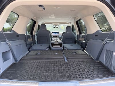 2024 Lincoln Navigator Black Label
