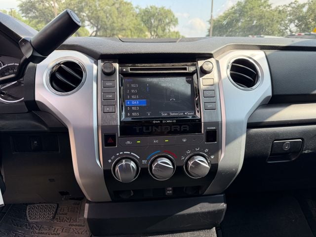 2017 Toyota Tundra SR5