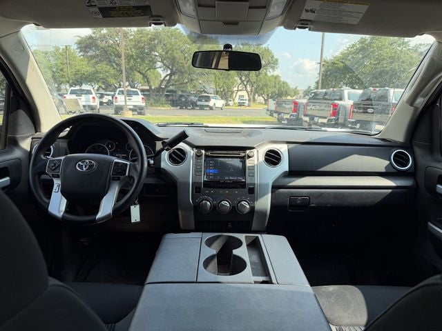 2017 Toyota Tundra SR5