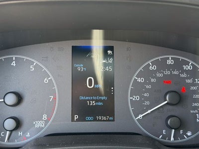 2025 Toyota Corolla Cross LE