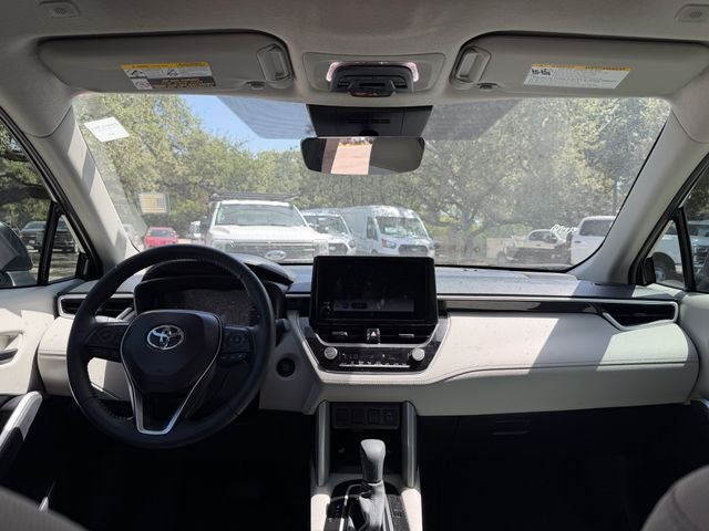 2025 Toyota Corolla Cross LE