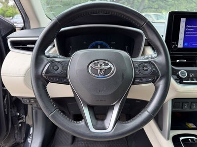 2023 Toyota Corolla Cross XLE